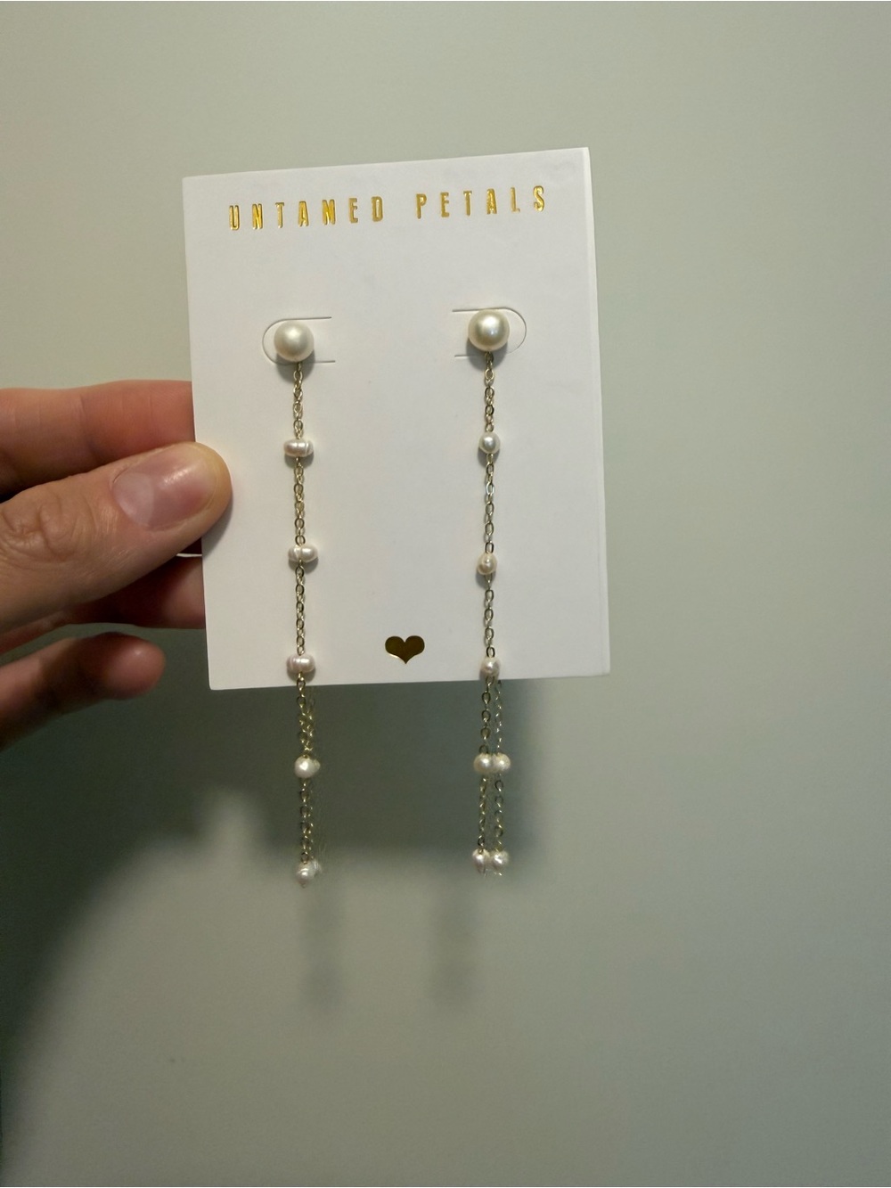 UNTAMED PETALS BY AMANDA JUDGE Gold Chain Pearl Drop Earrings